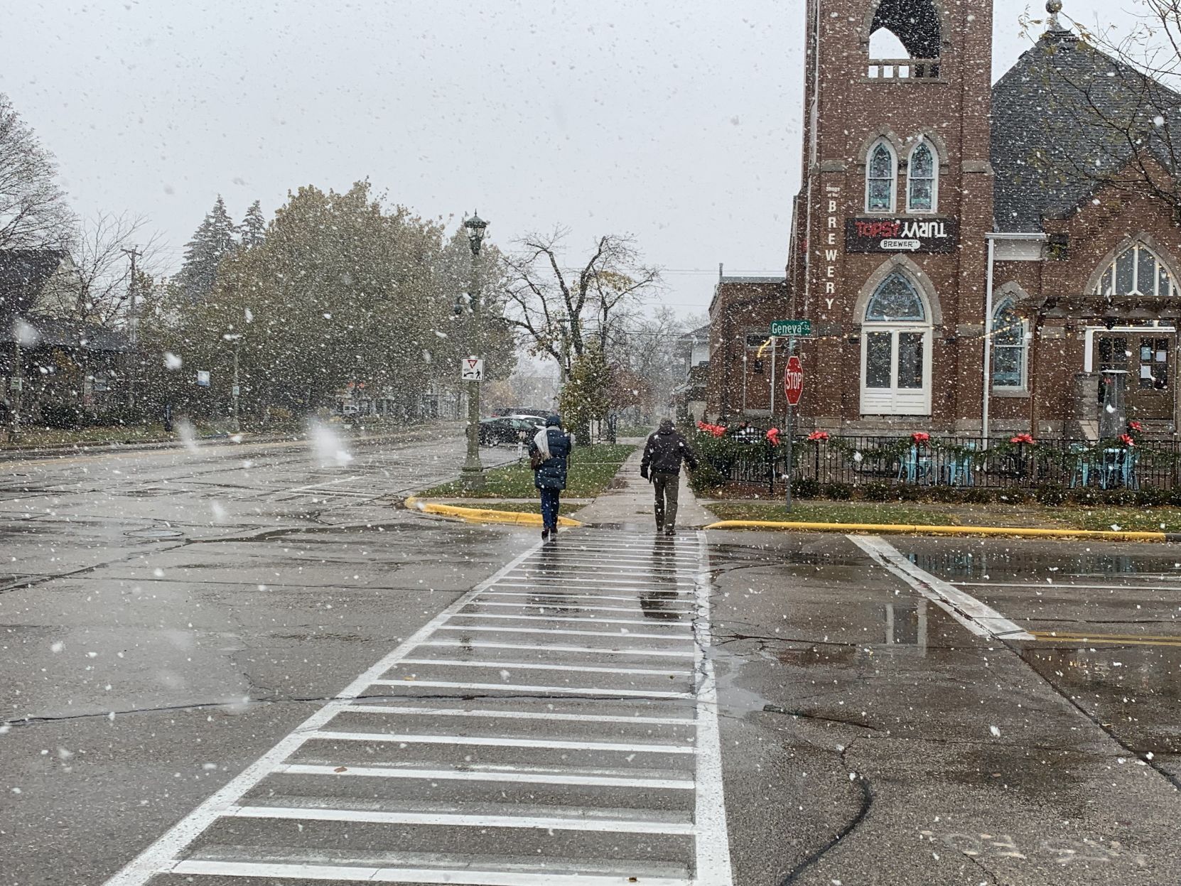 Lake Geneva snow Nov. 12, 2021